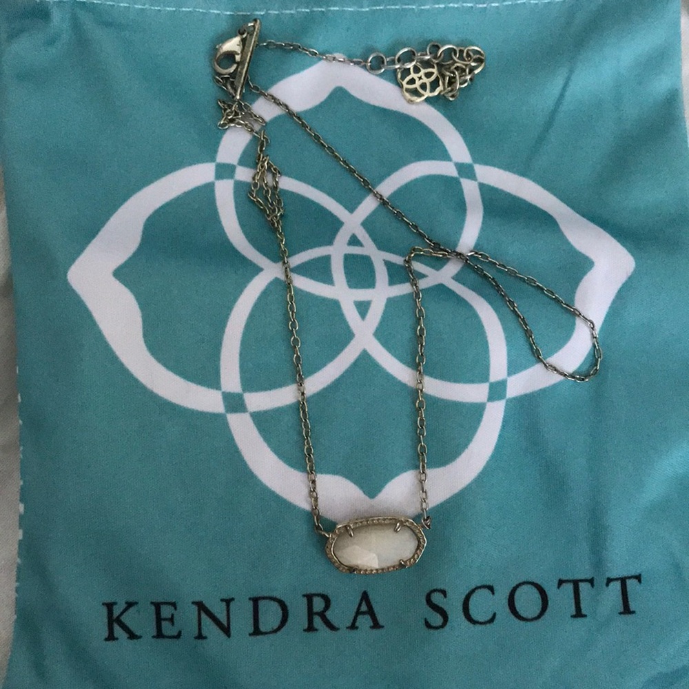 Preloved Kendra Scott necklace